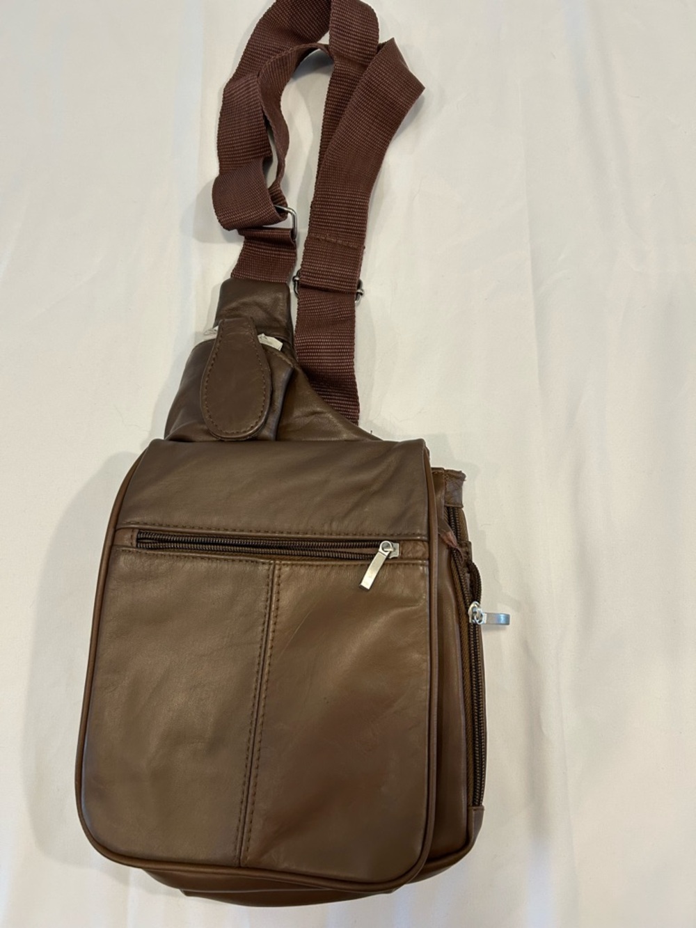 Women’s Brown Leather Crossbody Sling Bag